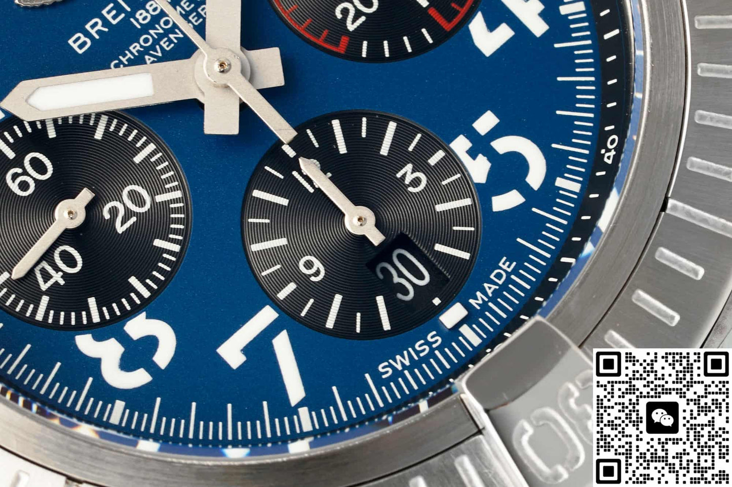 Breitling Avenger AB01821A1C1X2 BLS Factory Chronograph