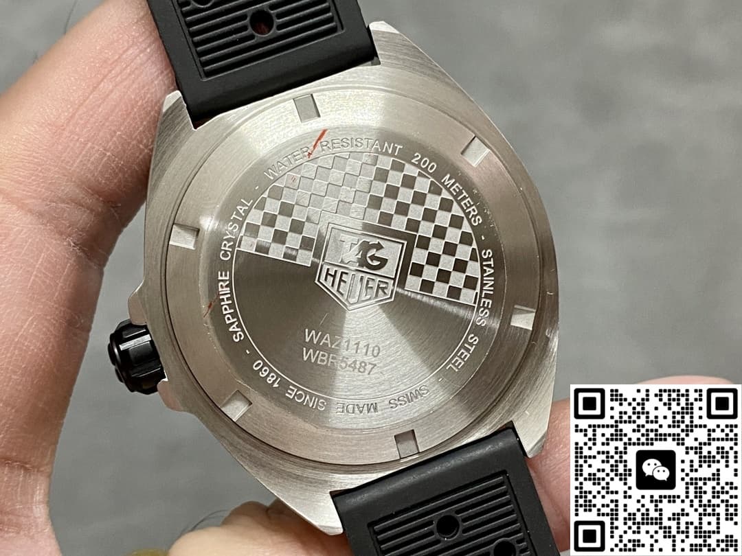 TAG Heuer F1 WAZ1110.FT8023 Date Display