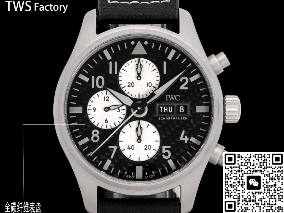 IWC Pilot IW377903 TWS Factory Week Display