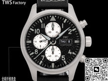 IWC Pilot IW377903 TWS Factory Week Display