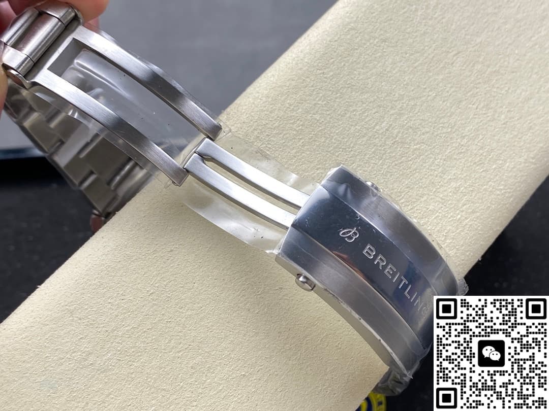 Breitling Avenger AB0147101L1A1 BLS Factory Ultra-Thin Movement