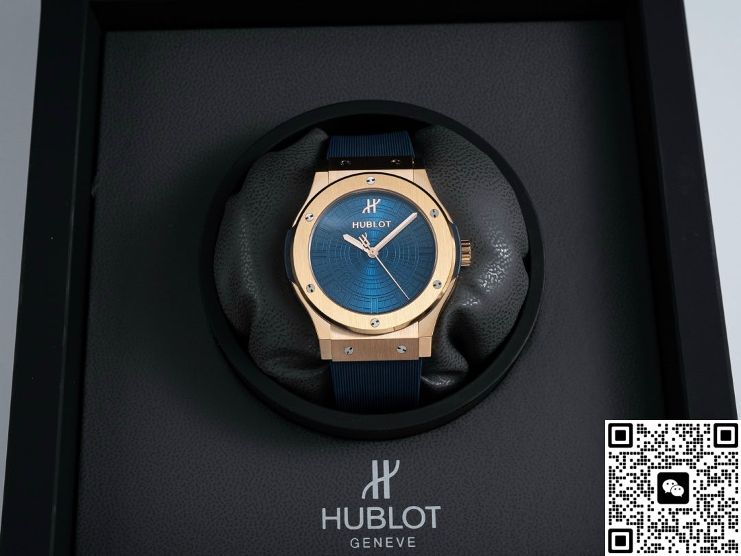 Hublot Classic Fusion 542.OX.7180.RX.HBP24 Rose Gold Bezel