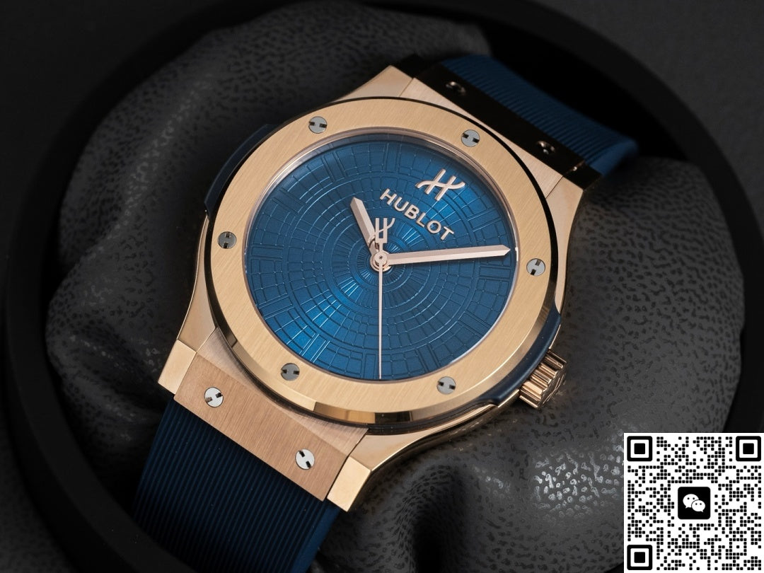 Hublot Classic Fusion 542.OX.7180.RX.HBP24 Rose Gold Bezel