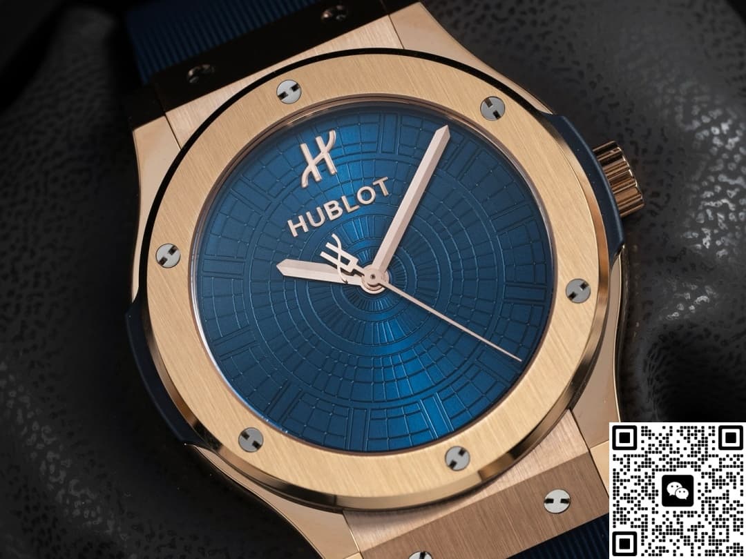 Hublot Classic Fusion 542.OX.7180.RX.HBP24 Rose Gold Bezel