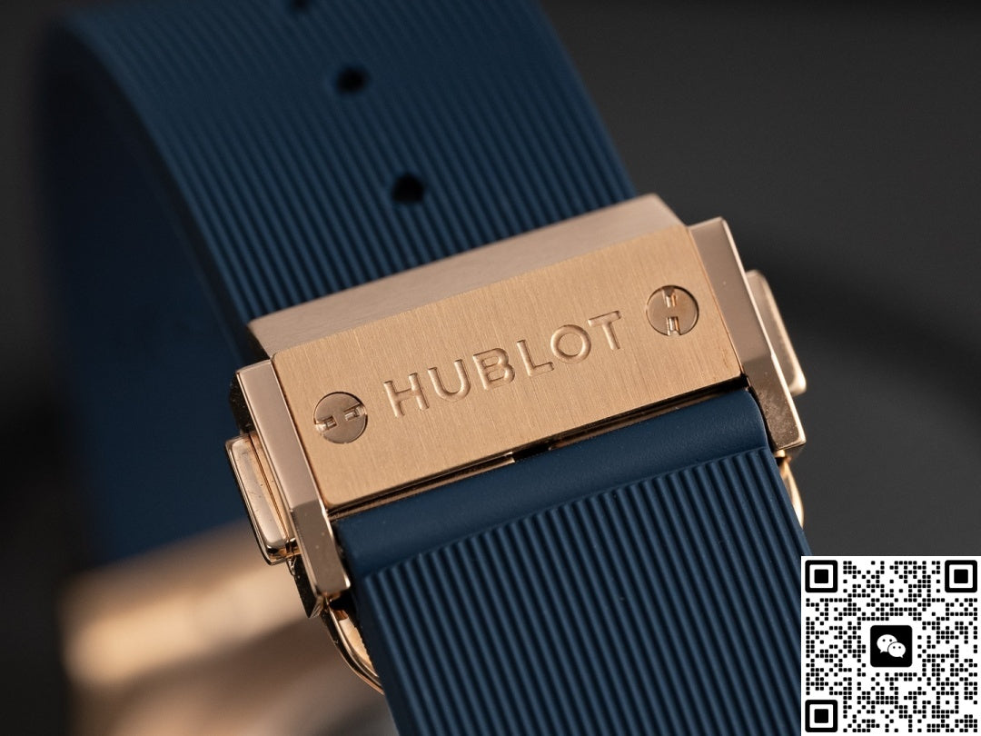 Hublot Classic Fusion 542.OX.7180.RX.HBP24 Rose Gold Bezel