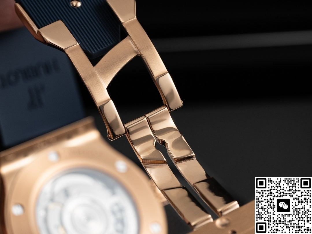 Hublot Classic Fusion 542.OX.7180.RX.HBP24 Rose Gold Bezel