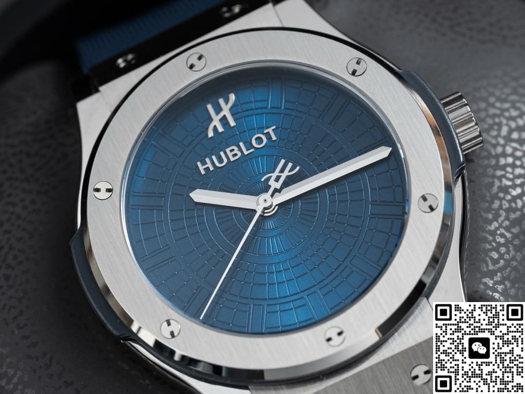 Hublot Classic Fusion 542.NX.7170.RX.HBP24 Titanium