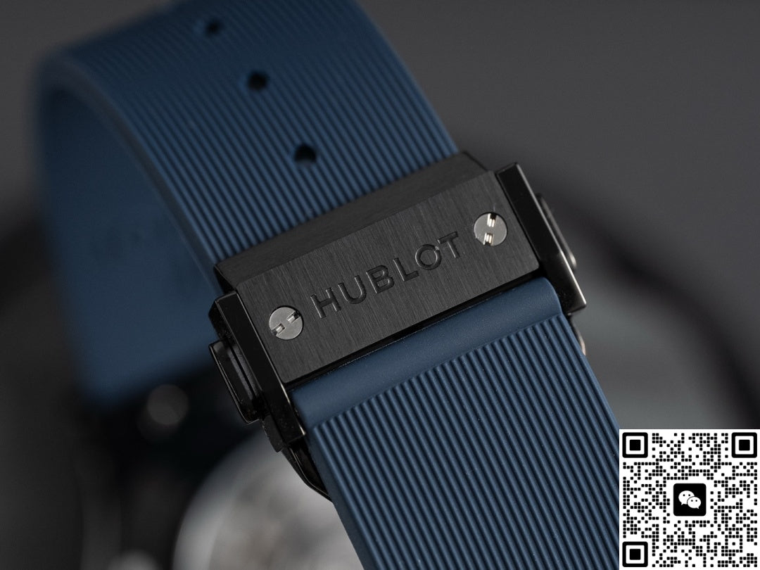 Hublot Classic Fusion 542.CX.7110.RX.HBP24 Ceramic bezel