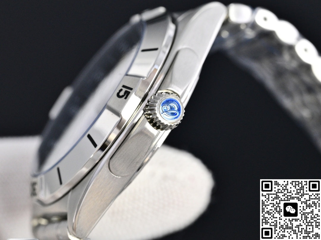 Breitling Chronomat P323982A1F1A1 TW Factory Date Display
