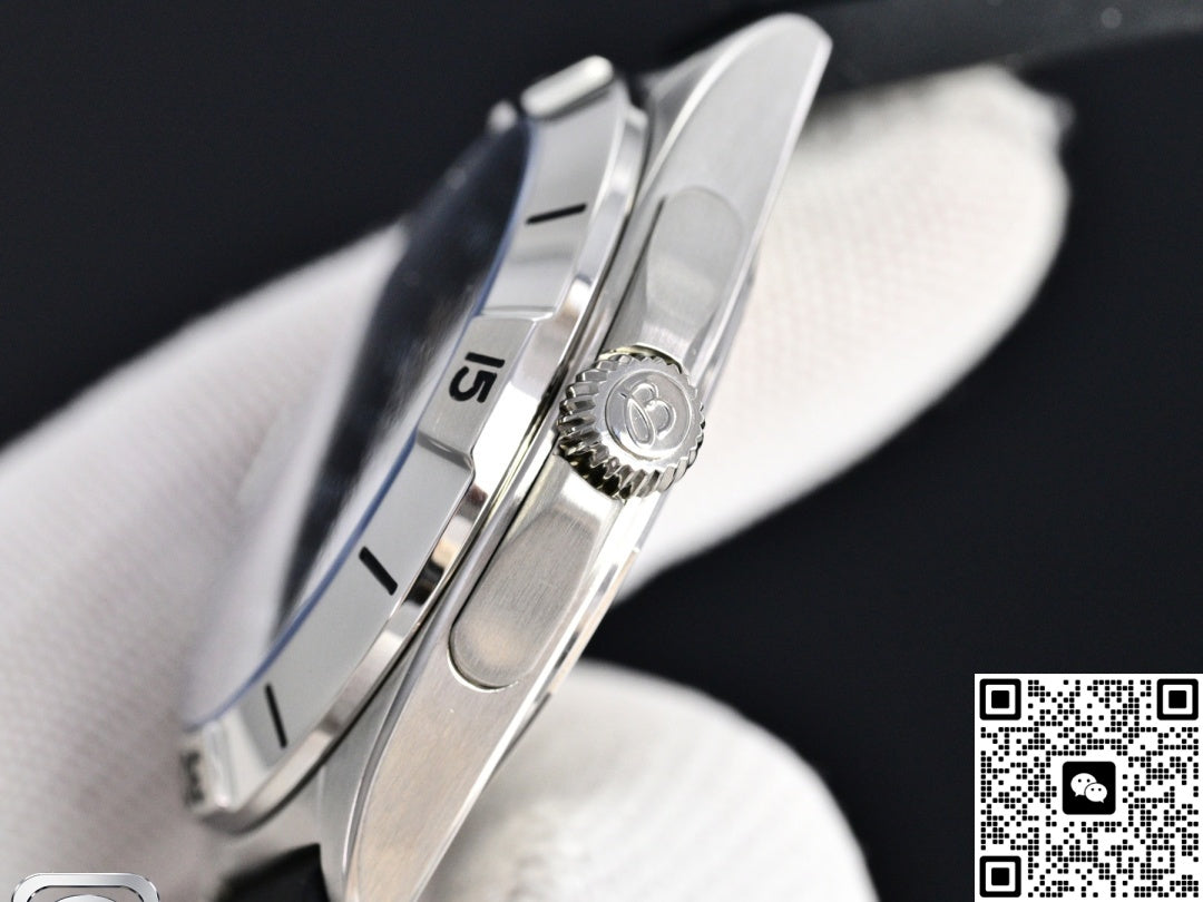 Breitling Chronomat P323982A1F1S1 TW Factory Dual Time Zone