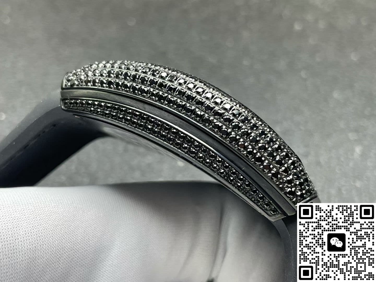 Franck Muller Vanguard Crazy Hours Jisbar V43 CH JSR ABF Factory Diamond-Set Case