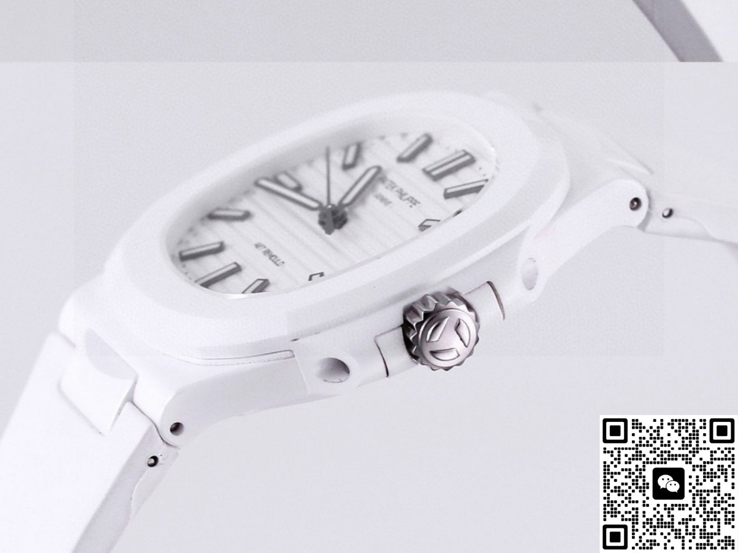 Patek Philippe Nautilus 5711 AET Factory Rubber