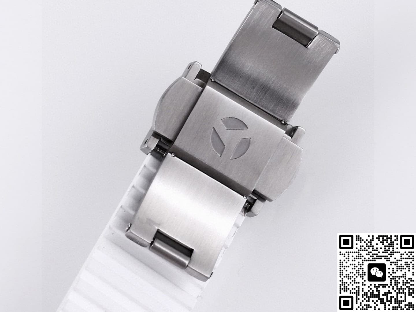 Patek Philippe Nautilus 5711 AET Factory Super‑LumiNova
