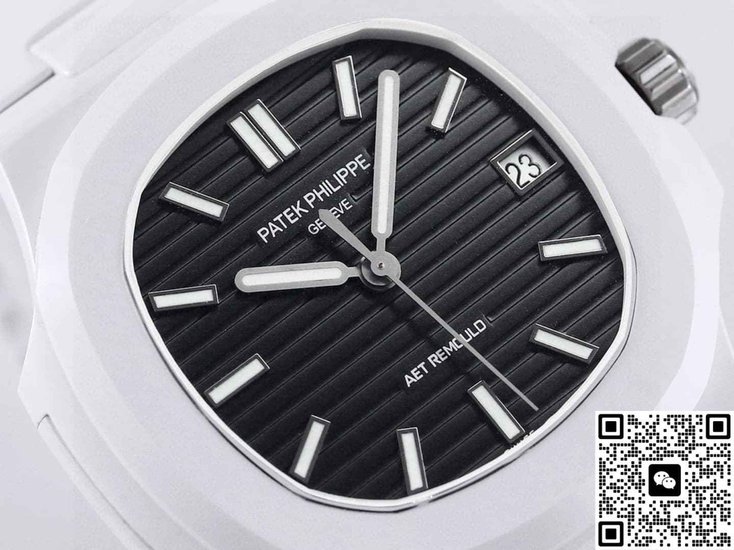 Patek Philippe Nautilus 5711 AET Factory Date Display