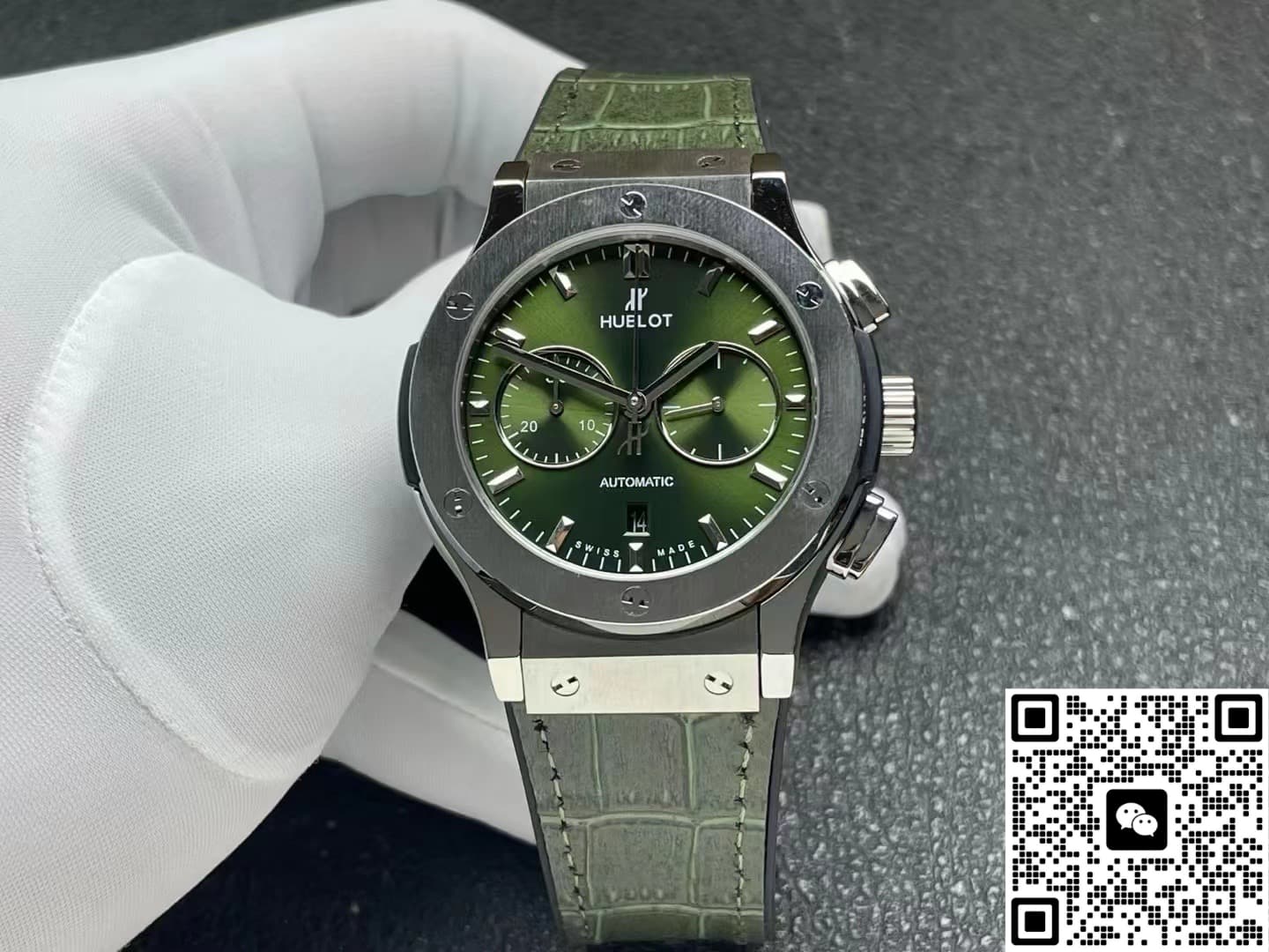 Hublot Classic Fusion 521.NX.8970.LR HB Factory Date display