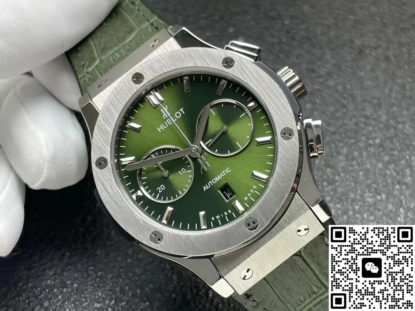 Hublot Classic Fusion 521.NX.8970.LR HB Factory Date display