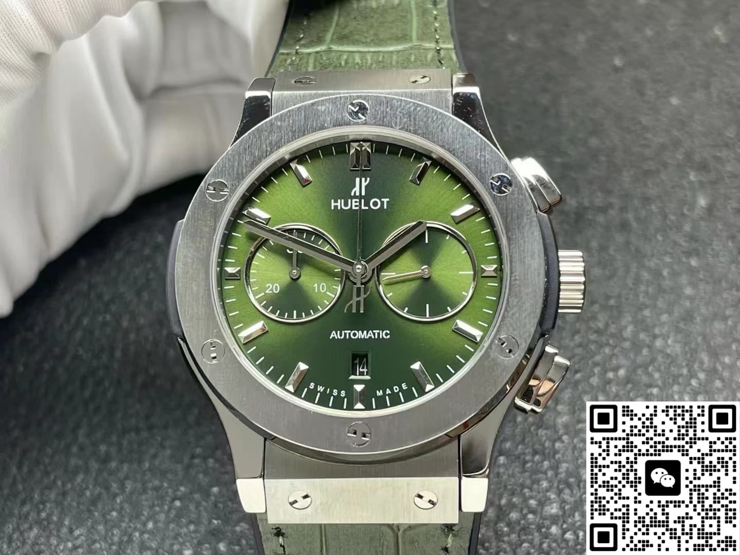 Hublot Classic Fusion 521.NX.8970.LR HB Factory Date display
