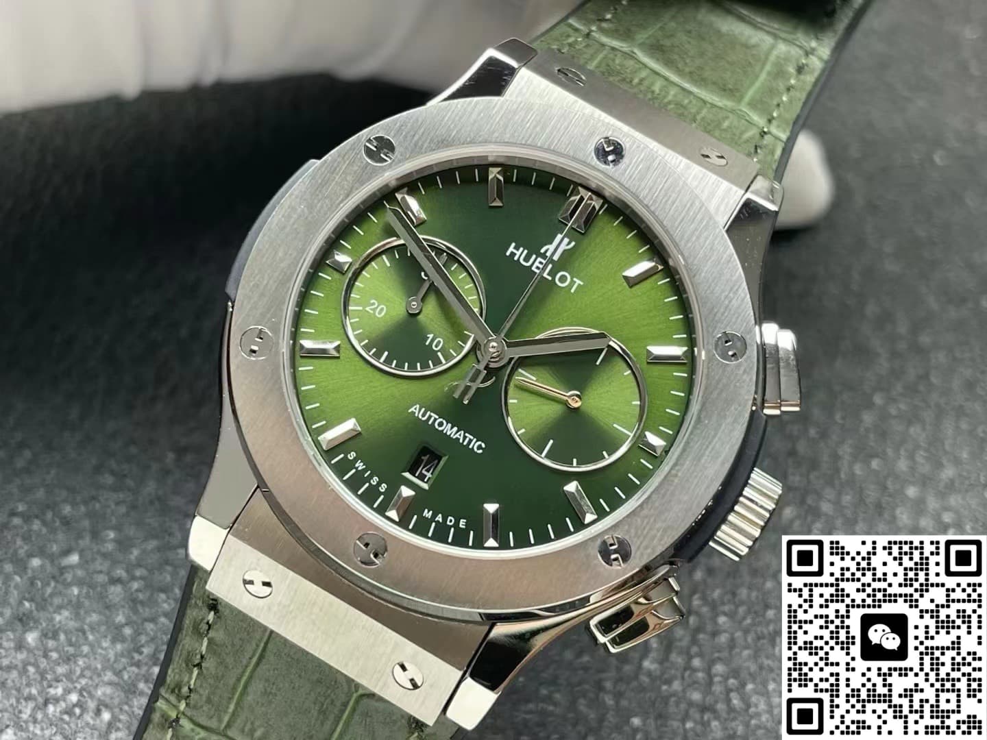 Hublot Classic Fusion 521.NX.8970.LR HB Factory Date display