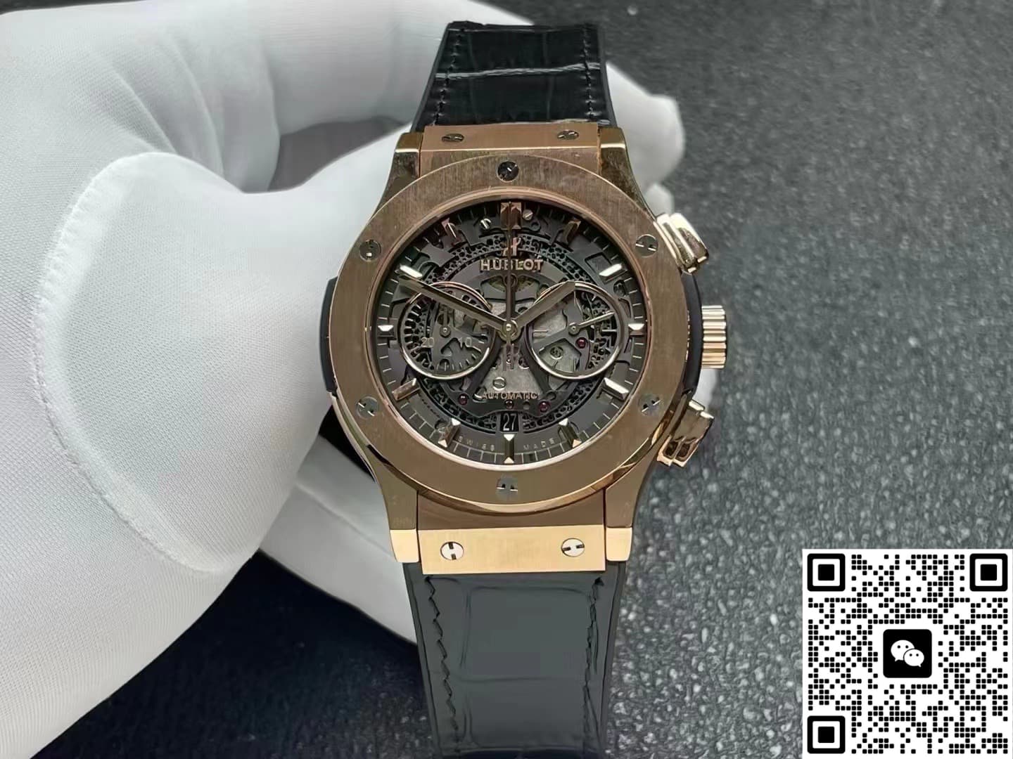 Hublot Classic Fusion 525.OX.0180.LR HB Factory Date display
