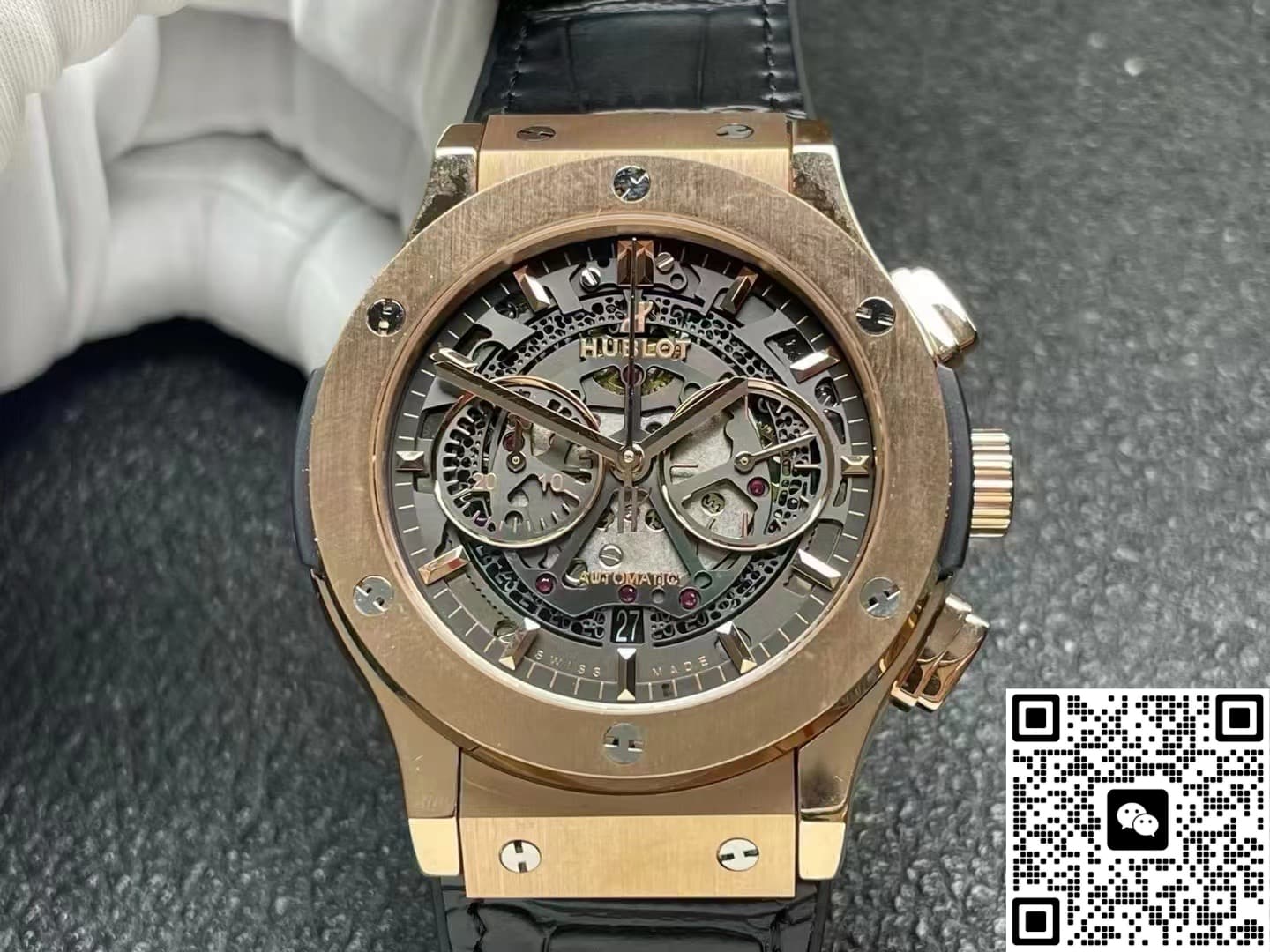 Hublot Classic Fusion 525.OX.0180.LR HB Factory Date display