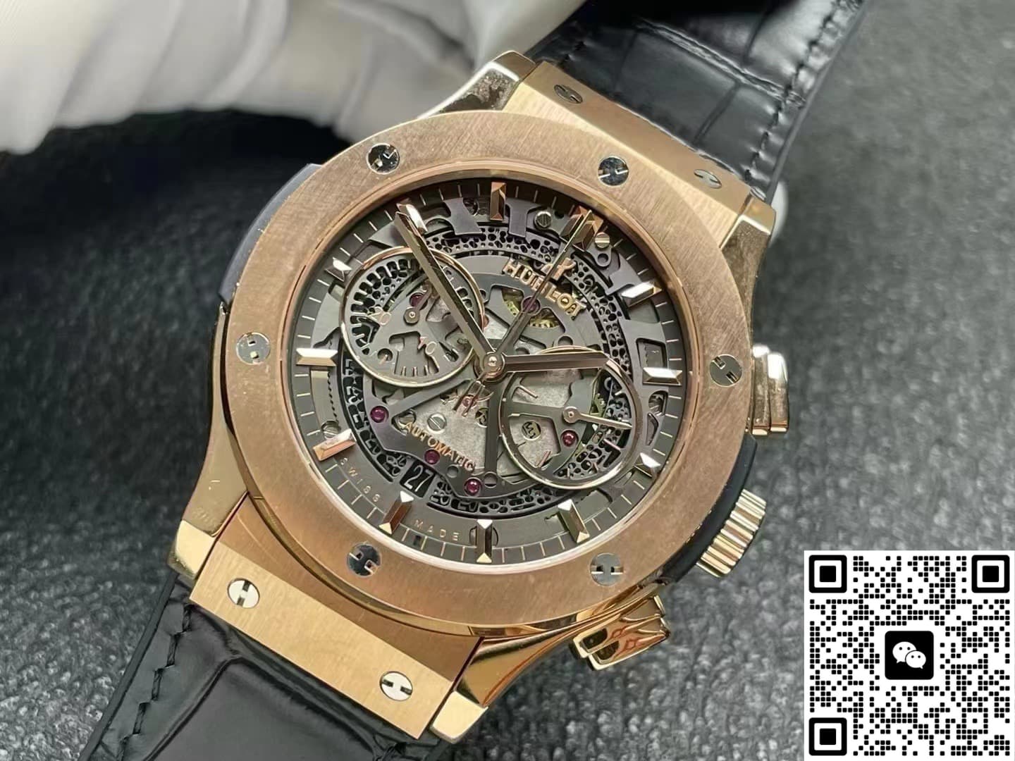 Hublot Classic Fusion 525.OX.0180.LR HB Factory Date display