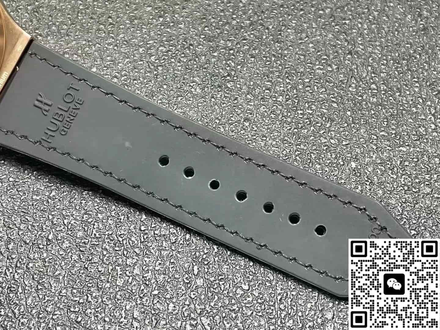 Hublot Classic Fusion 525.OX.0180.LR HB Factory Date display