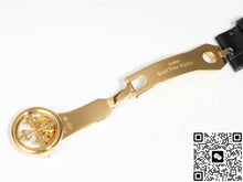 Patek Philippe Calatrava 5153J-011 GR Factory Date display