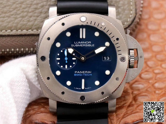 Panerai Submersible PAM00692 VS Factory Blue Dial