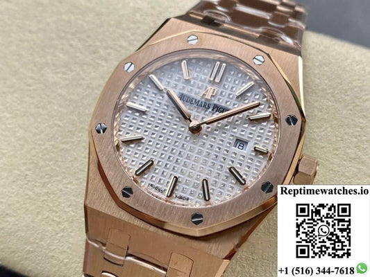 Audemars Piguet Royal Oak 67653OR.GG.1263OR.01 ZF factory date display
