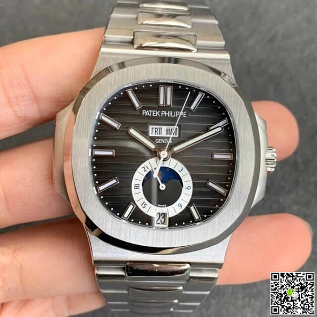 Patek Philippe Nautilus 5726/1A-001 Moonphase GR Factory Stainless Steel Strap
