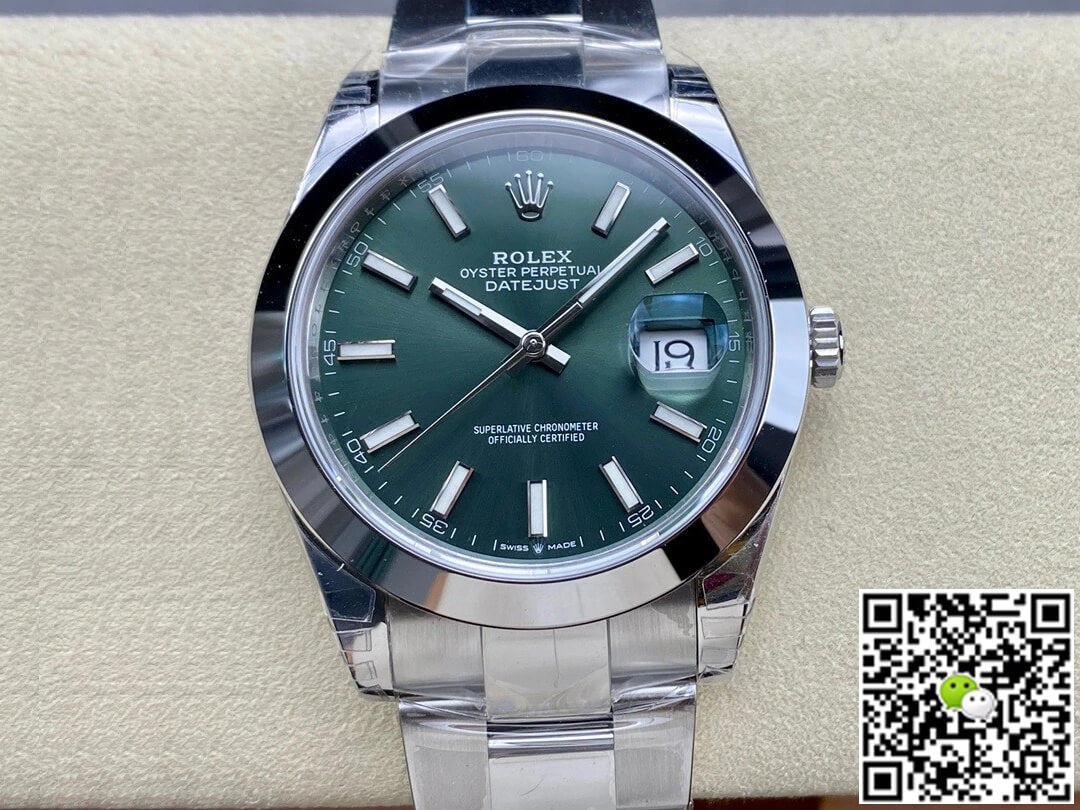 Rolex Datejust M126300-0019 41MM VS Factory Green Dial