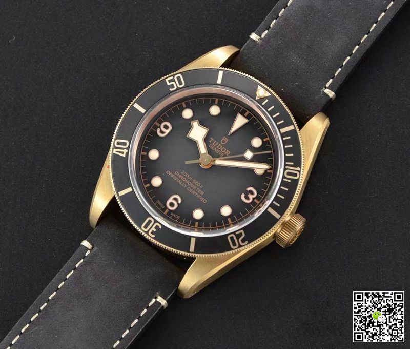 Tudor Black Bay Bronze M79250BA-0001 XF Factory Gray Dial