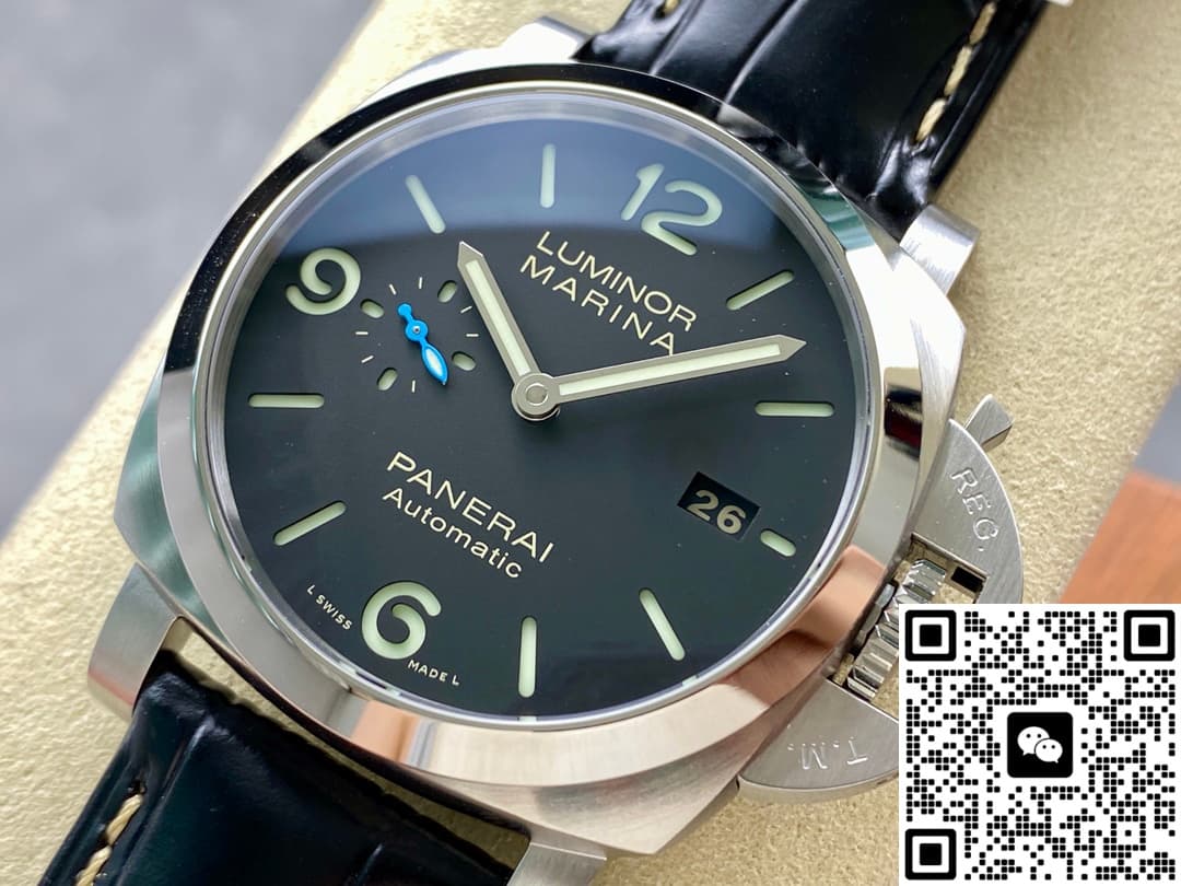 Panerai Luminor PAM01312 VS Factory Date Display