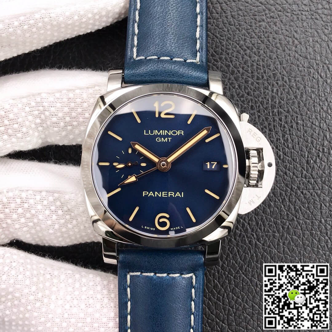 Panerai Luminor 1950 PAM00688 VS Factory Blue Dial