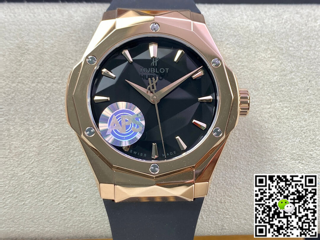 Hublot Classic Fusion 550.OS.1800.RX.ORL19 APS Factory Rose Gold