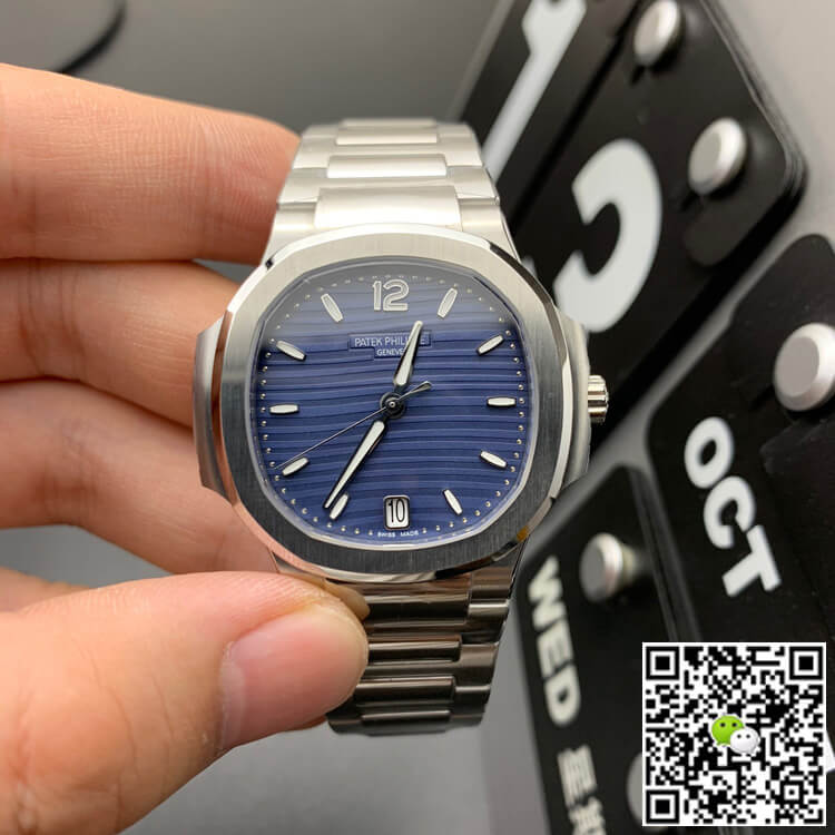 Patek Philippe Nautilus 7118/1A-001 3K Factory Blue Dial