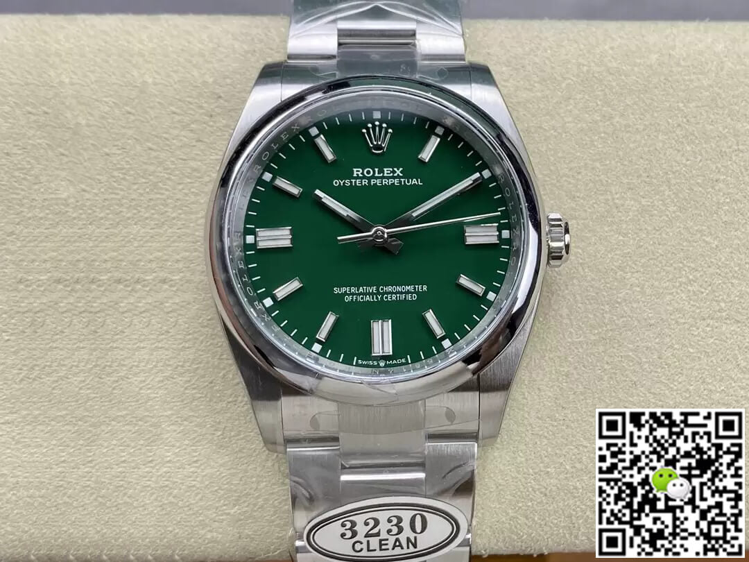 Rolex Oyster Perpetual M126000-0005 36MM Clean Factory Green Dial