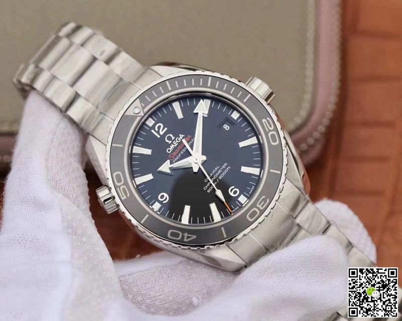 Omega Seamaster 232.30.42.21.01.001 Planet Ocean 600M VS Factory Black Dial