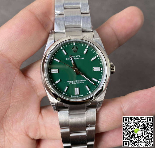 Rolex Oyster Perpetual M126000-0005 36MM VS Factory Green Dial