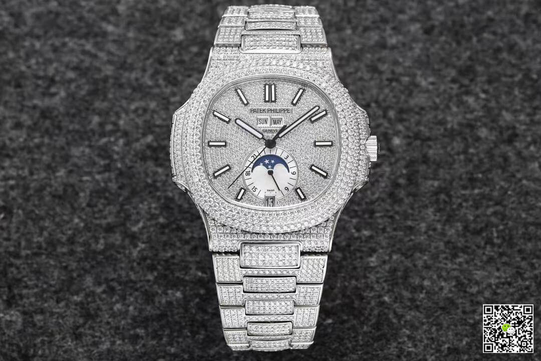 Patek Philippe Nautilus 5726/1A-014 R8 Factory Gypsophila Silver Diamond
