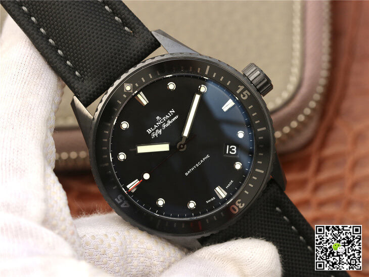 Blancpain Fifty Fathoms Bathyscaphe 5000-0130-B52-B GF Factory Black Ceramic