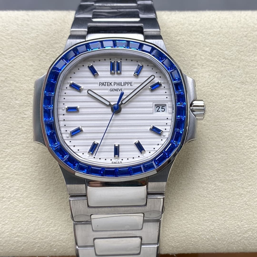 Patek Philippe Nautilus 5711 GR Factory White Dial