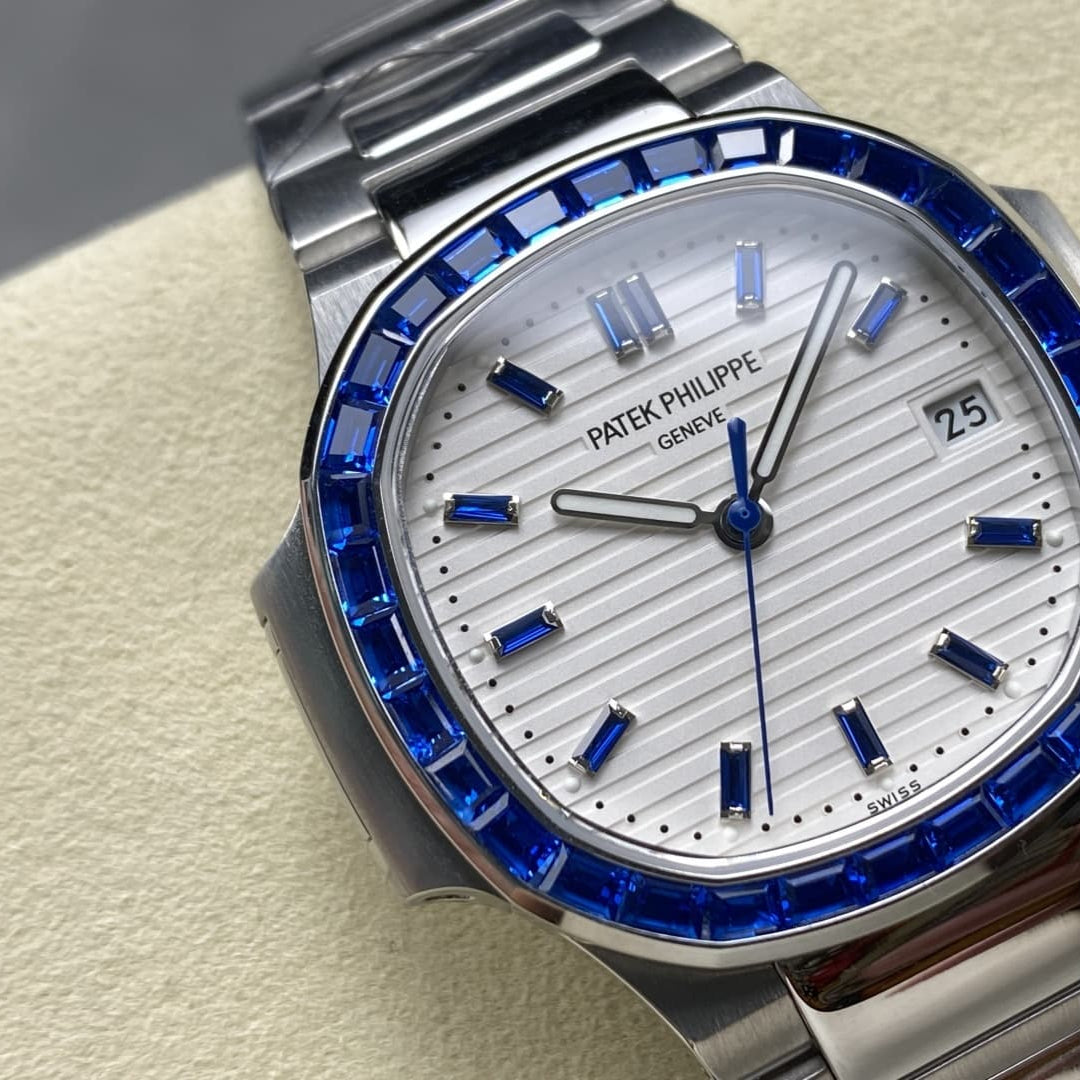 Patek Philippe Nautilus 5711 GR Factory White Dial