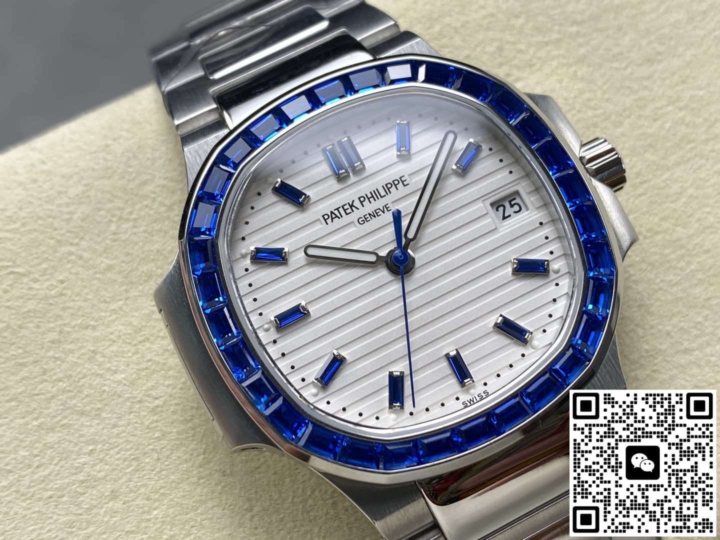 Patek Philippe Nautilus 5711 GR Factory White Dial