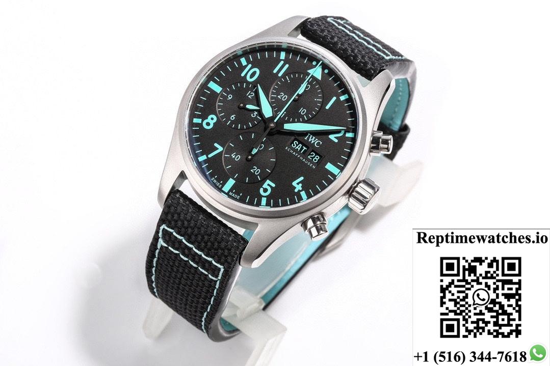 IWC Pilot IW388114 TW Factory Date Display