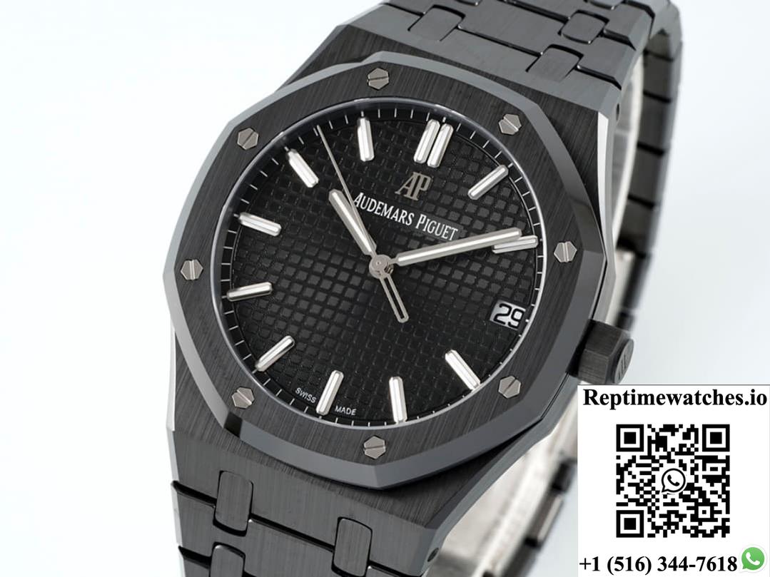 Audemars Piguet Royal Oak 15500 APS factory transparent case back