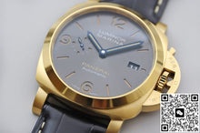 Panerai Luminor PAM01115 VS Factory Date Display