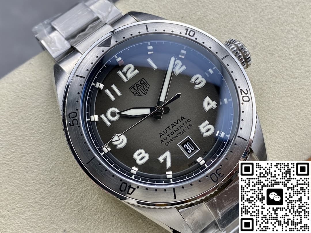 TAG Heuer AUTAVIA WBE5114.EB0173 stainless steel case