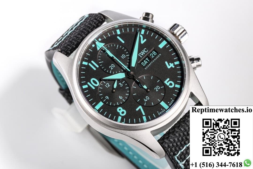 IWC Pilot IW388114 TW Factory Date Display