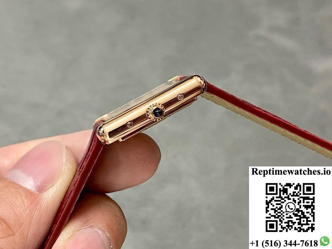 Cartier Tank WGTA0010 F1 factory solid case back